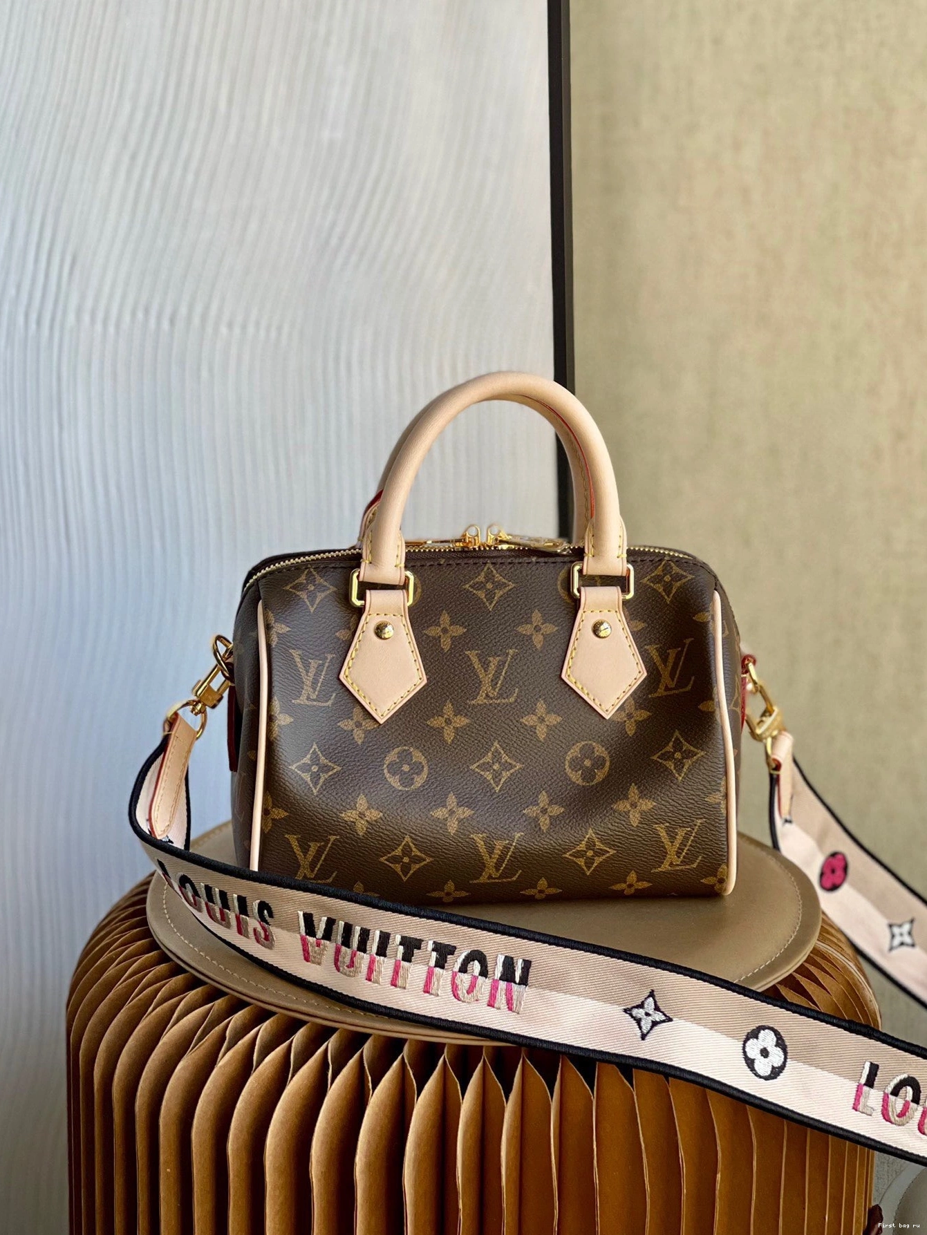 Frstbag ru BANDOULIÈRE Louis Vuitton 20 SPEEDY 0729